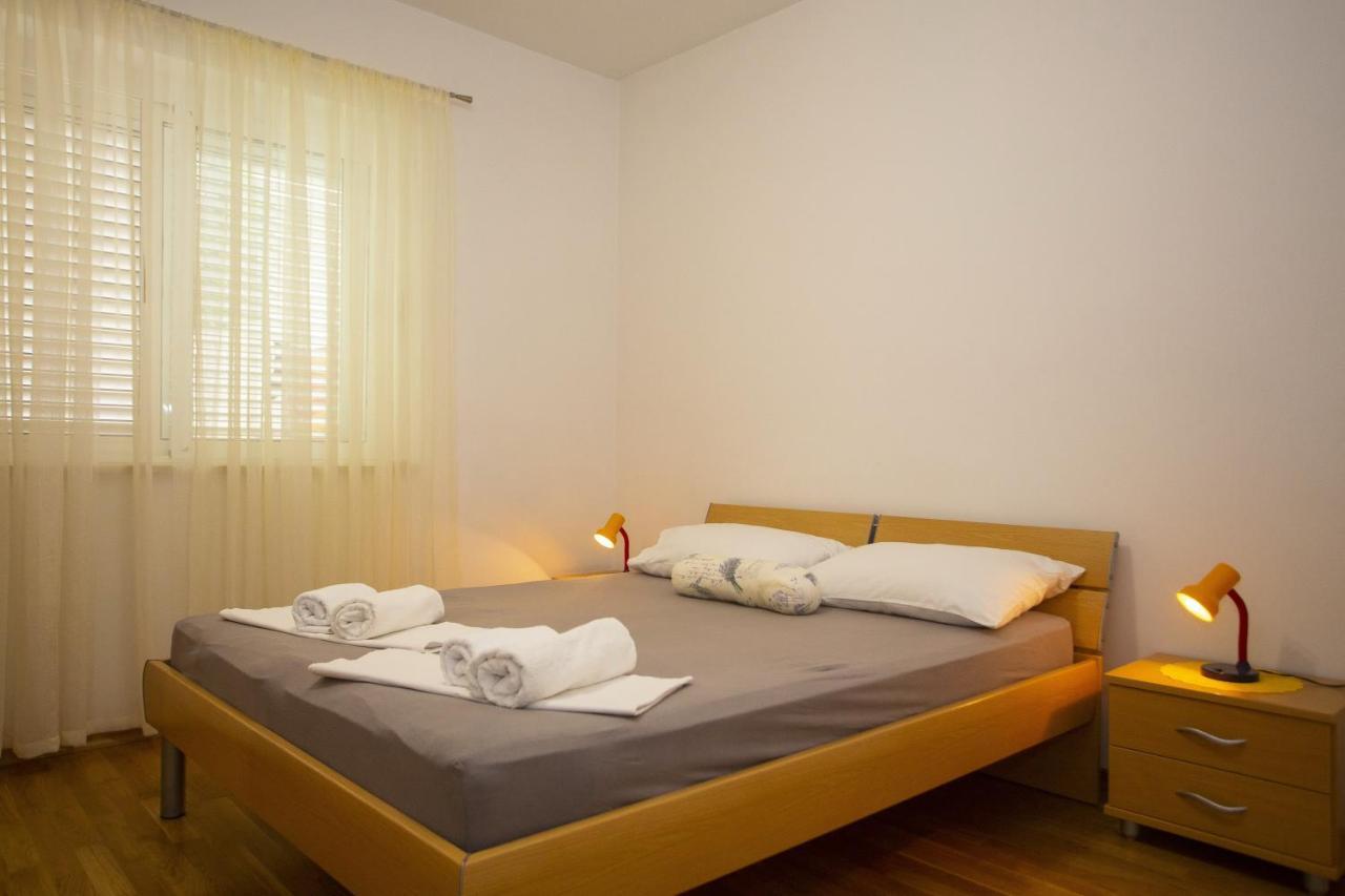 Apartments With A Parking Space Podgora, Makarska - 12816 外观 照片